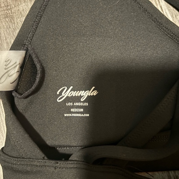 YoungLA Black Cross-Back Sports Bra - Picture 4 of 5